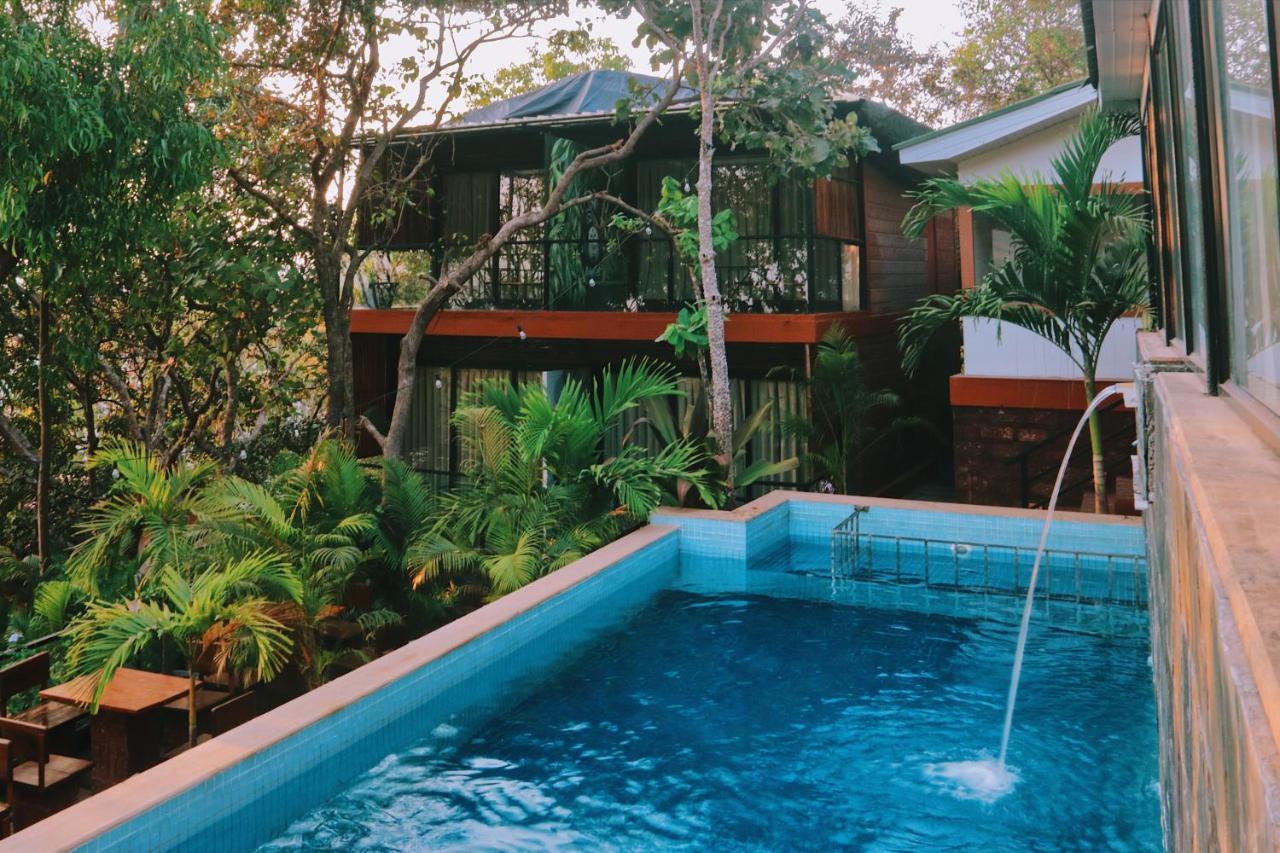 Amazonika Boutique Resort Arpora Exterior foto
